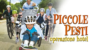 Piccole Pesti - Operazione Hotel (2012)